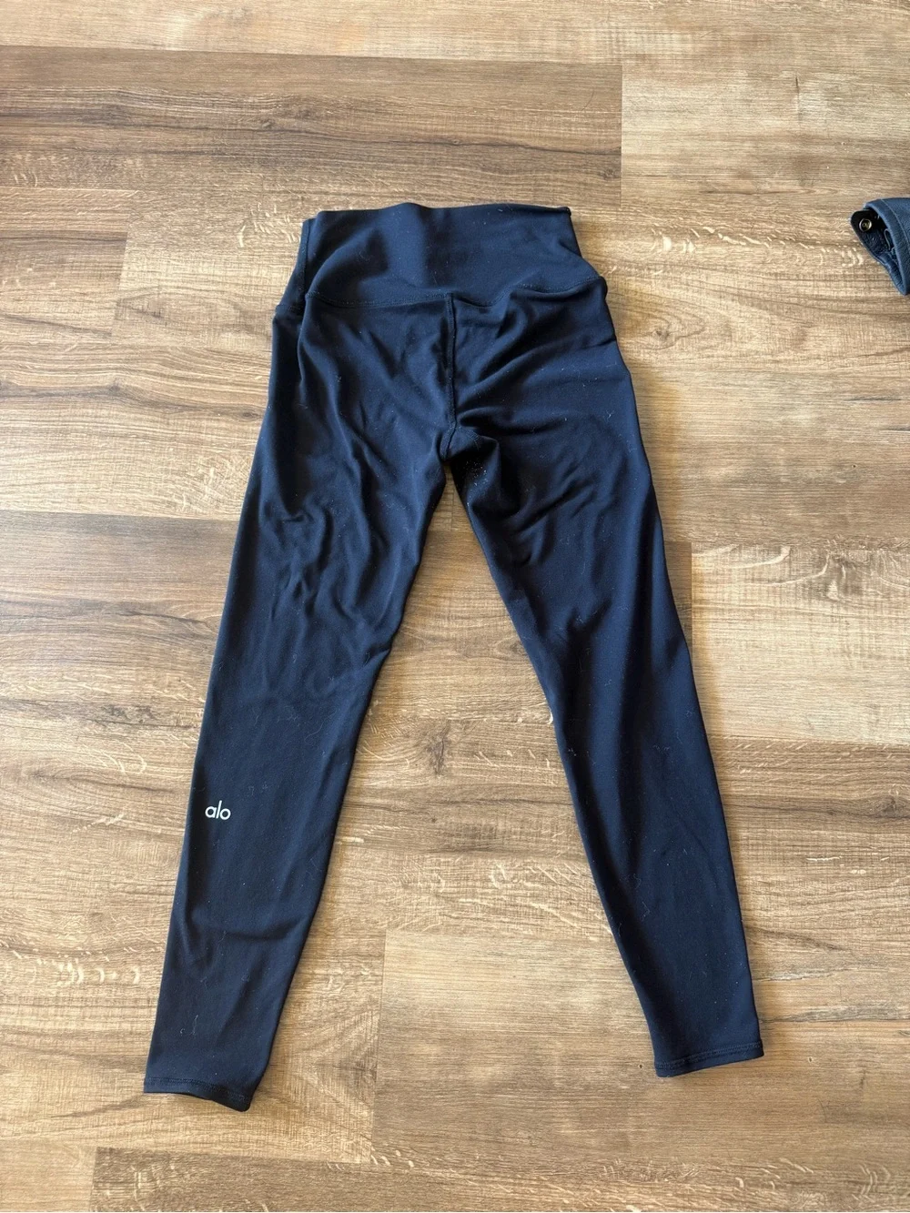 ALO Black High-Waist Leggings